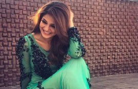 Jennifer Winget, actress Jennifer Winget, tv actress Jennifer Winget, bold Jennifer Winget, karan singh grover, actor karan singh grover, bollywood actor karan singh grover, bepanaah, karan singh grover, bipasha basu, actress bipasha basu, akele hum akele tum, aamir khan, dil mil gaye, colours, divorce, television, entertainment, jansatta
