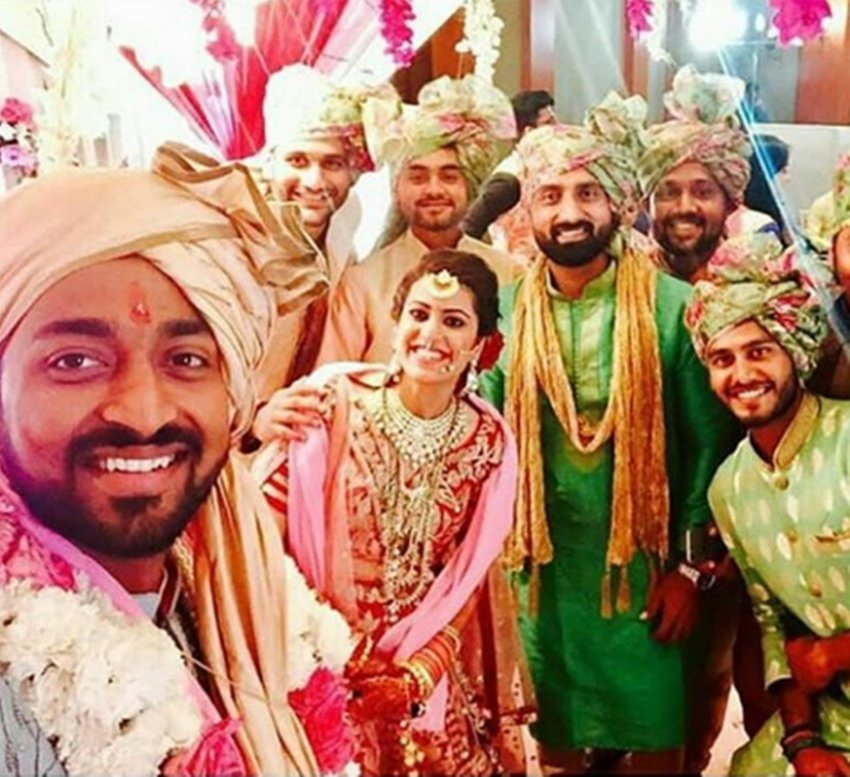 hardik pandya wedding, krunal pandya wedding, hardik pandya dance, krunal pandya dance, krunal pandya wedding photo, hardik pandya photos, hardik pandya videos, krunal pandya videos, cricket news, sachin tendulkar, amitabh bachchan, rohit sharma