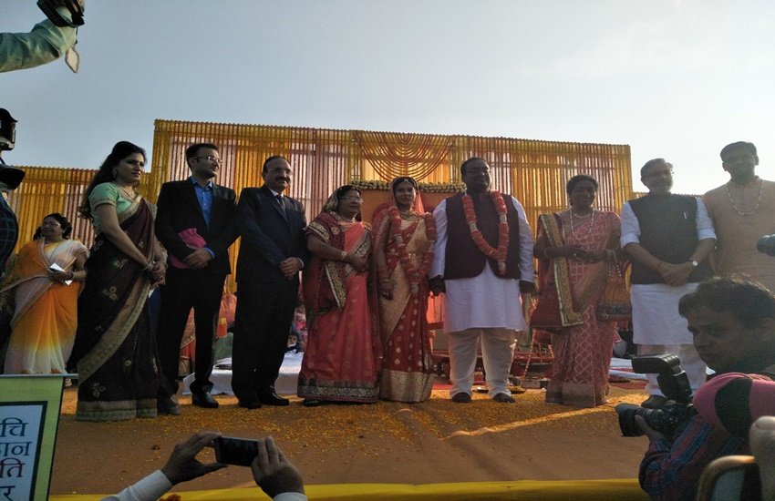 Bihar deputy cm sushil modi son marriage, Rjd leader Lalu yadav, Bihar cm Nitish kumar, sushil modi son marriage in Patna, bihar news, Patna news, Hindi news, Jansatta Bihar deputy cm sushil modi son marriage, Rjd leader Lalu yadav, Bihar cm Nitish kumar, sushil modi son marriage in Patna, bihar news, Patna news, Hindi news, Jansatta