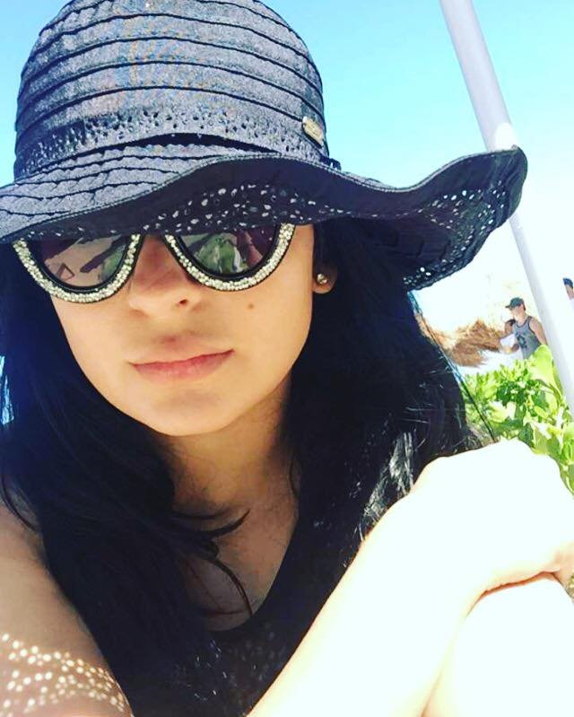 neeru bajwa in phoonk , neeru bajwa hindi Movies, neeru bajwa hot photos, neeru bajwa punjabi films, neeru bajwa movies, neeru bajwa photos, neeru bajwa latest photos, neeru bajwa boyfriend, neeru bajwa marriage, neeru bajwa bollywood Movies
