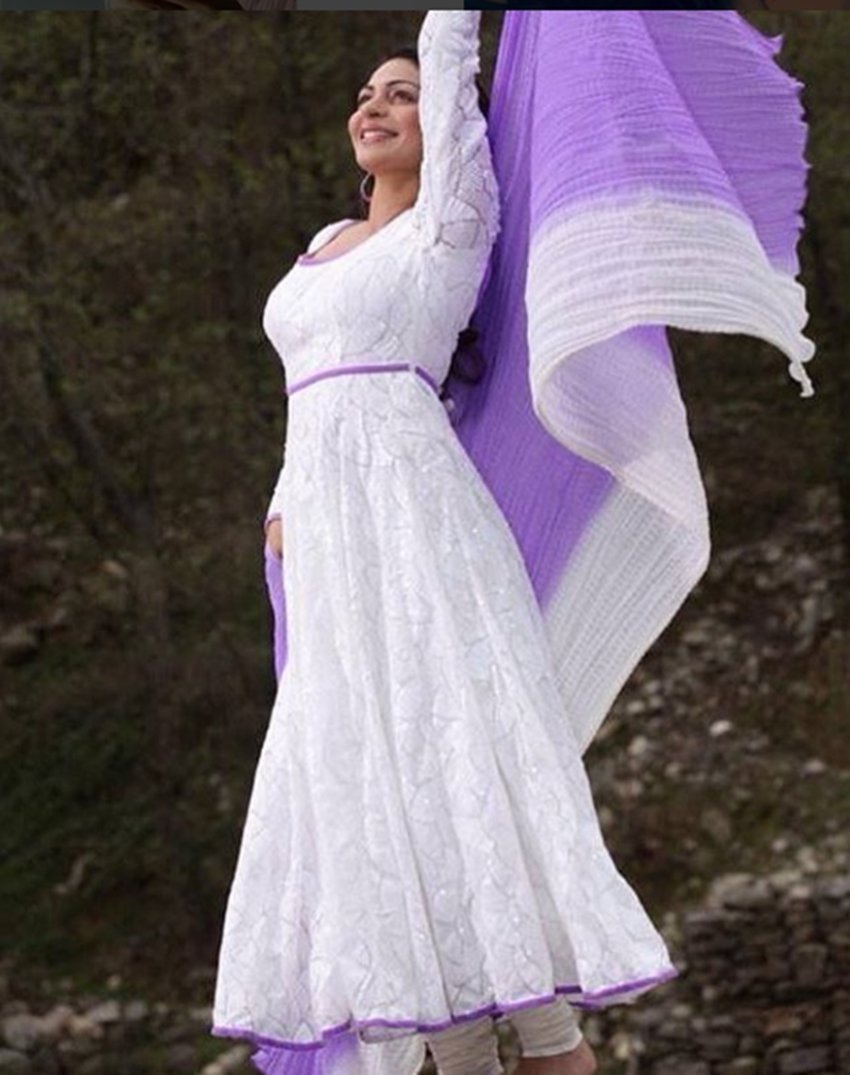 neeru bajwa in phoonk , neeru bajwa hindi Movies, neeru bajwa hot photos, neeru bajwa punjabi films, neeru bajwa movies, neeru bajwa photos, neeru bajwa latest photos, neeru bajwa boyfriend, neeru bajwa marriage, neeru bajwa bollywood Movies
