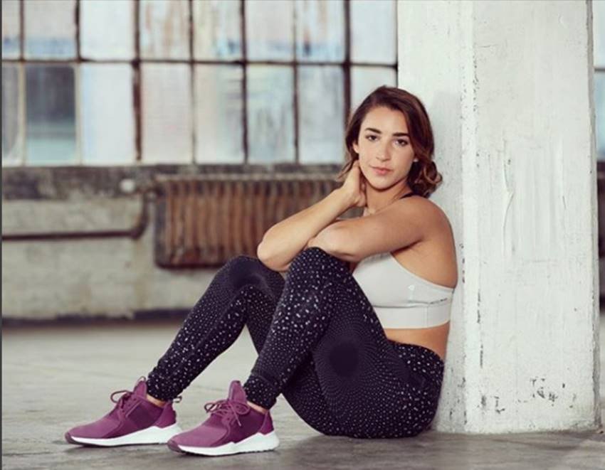 poses