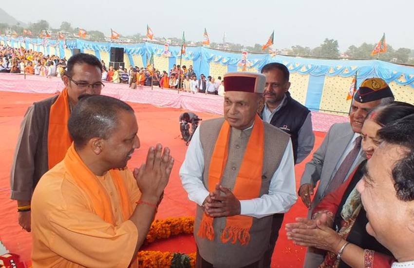 सीएम पद के उम्मीदवार प्रेम कुमार धूमल हिमाचल प्रदेश विधान सभा चुनाव हार गए हैं।
