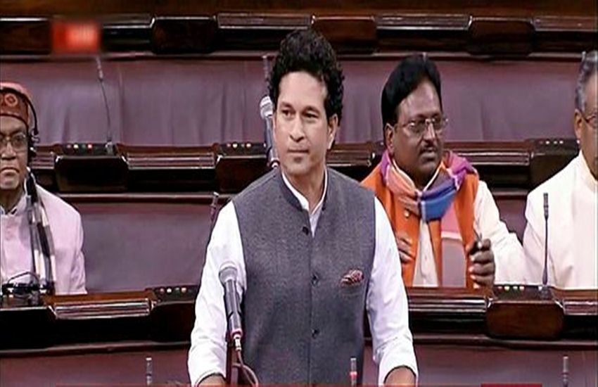 सचिन तेंडुुुुलकर खेल का अधिकार मुद्दे पर अपनी राय रखने वाले थे, लेकिन हंगामे के कारण यह संभव नहीं हो सका था। (सोर्स: पीटीआई)