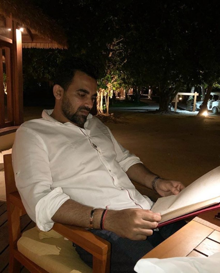 honeymoon pictures of sagarika and zaheer, Sagarika Ghatge, Zaheer Khan, honeymoon pictures, sagarika and zaheer perfect blend of relaxation mood on, Sagarika Ghatge and Zaheer Khan, sagarika-zaheer honeymoon in Maldives, see pictures of sagarika and zaheer