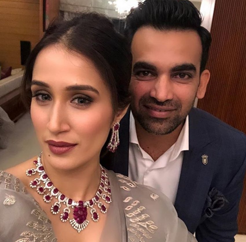 honeymoon pictures of sagarika and zaheer, Sagarika Ghatge, Zaheer Khan, honeymoon pictures, sagarika and zaheer perfect blend of relaxation mood on, Sagarika Ghatge and Zaheer Khan, sagarika-zaheer honeymoon in Maldives, see pictures of sagarika and zaheer