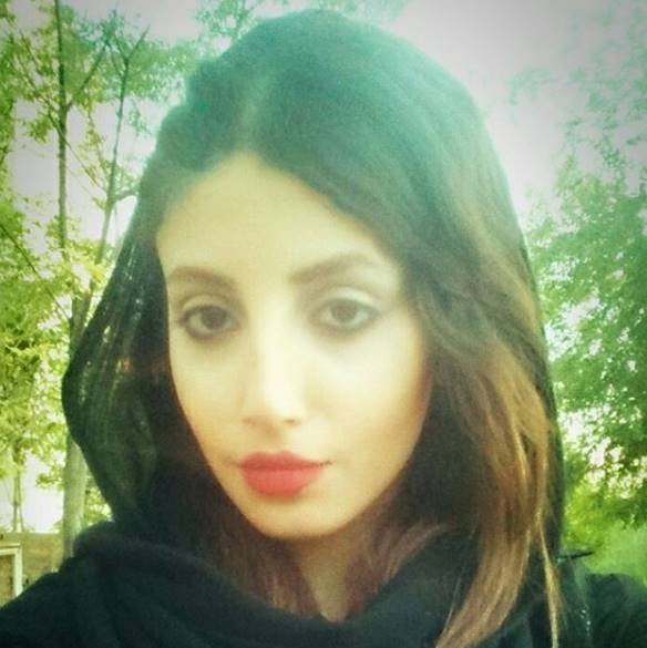 42 वर्षीय एंजेलिना जोली की तुलना दुनिया की सबसे खूबसूरत महिला और सबसे सफल एक्ट्रेस के तौर पर होती हैं। सर्जरी से पहले सहर की तस्वीर।