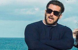 Salman Khan, Actor Salman Khan, tiger Zinda hai Actor Salman Khan, tiger Zinda hai, tiger Zinda hai movie, salman khan movies Never Got Released, Buland, Dus, Arbaaz, Divya Bharti, Karishma kapoor, Aye Mere Dost, sunjay dutt, Gherao, Manisha Koirala, Rajkumar Santoshi, Dil Hai Tumhara, Sunny Deol, Meenakshi Sheshadri, Ran Kshetra, Govinda, Jackie Shroff , Maine Pyar Kiya, Bhagyashree, kaitina kaif, entertainment, jansatta