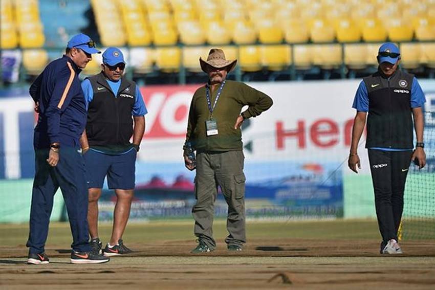 shastri and team