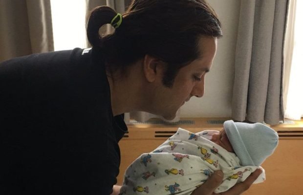 bollywood celebrities, celebrities celebs, welcomed their babies this year, celeb Babies of 2017, Karan johar, Soha Ali Khan, Kunal Kemmu, Esha Deol, Bharat Takhtani, Urvashi Sharma, Sachiin Joshi, Celina Jaitly, Lisa Haydon, Dino Lalvani, Natasha Khan, Fardeen Khan, Asin, Rahul Sharma, entertainment, jansatta