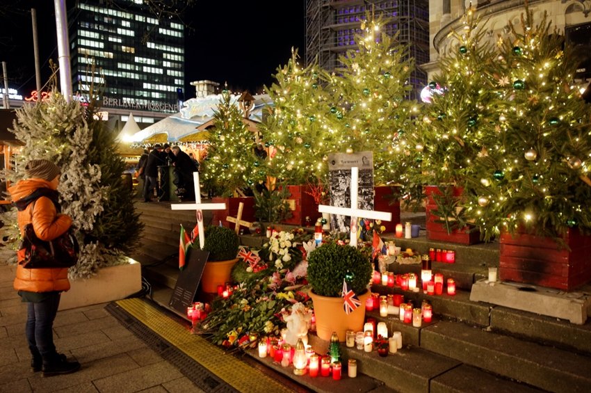 christmas, christmas 2017, christmas Decoration, christmas day, christmas Tree, christmas Day Celebration in the world, christmas day photos