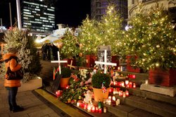 यूपी में आरएसएस से जुड़े संगठन का फरमान- क्रिसमस के नाम पर हिंदू बच्‍चों से फीस न वसूलें स्‍कूल