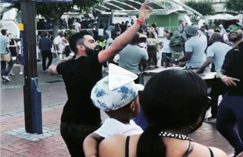IND vs SA, Virat Kohli and Shikhar Dhawan dance on the streets of Cape Town, IND vs SA 2018, Virat Kohli and Shikhar Dhawan dance, Virat Kohli and Shikhar Dhawan dance video, Virat Kohli, Shikhar Dhawan, cricketer dance, virat kohli video