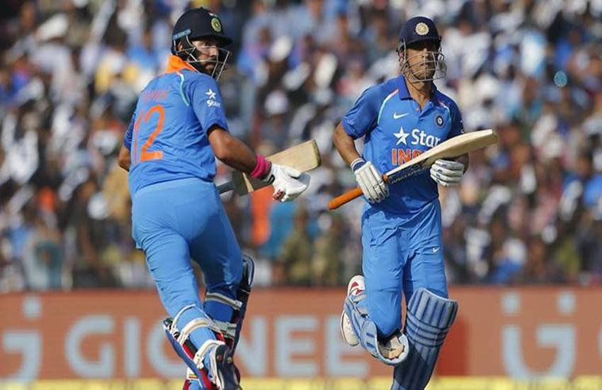 yuvraj and mahendera singh dhoni