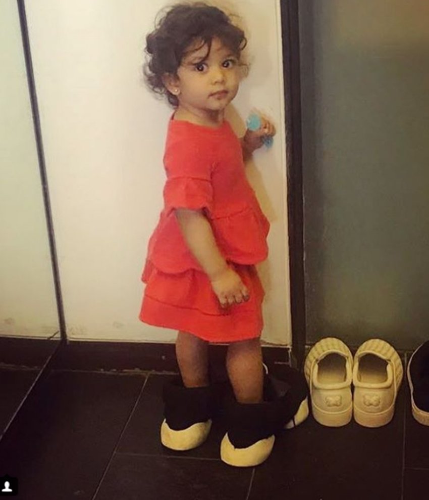Shahid Kapoor, Mira Rajput, Shahid Kapoor Daughter Misha Kapoor, Misha New picture share by papa shahid, see pictures of Misha kapoor, see pictures of Shahid Kapoor, see pictures of Mira Rajput, entertainment news, television newsm, bollywood news, entertainment news in hindi, bollywood news