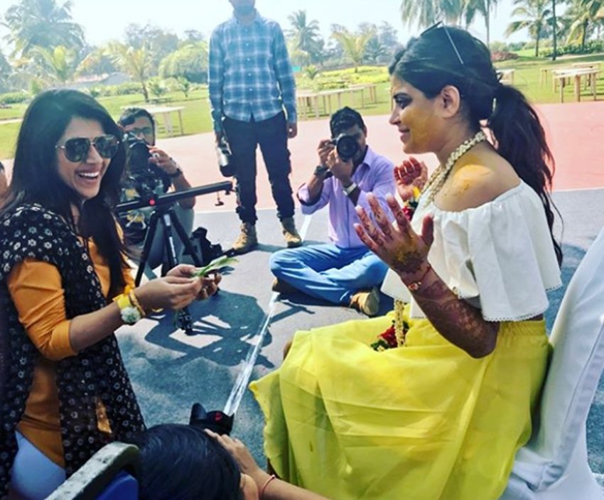 ye hai mohabbatein, TV star Karan Patel, Tv star Ankita Bhargava, ye hai mohabbatein star karan patel, karan patel at sister wedding, HD pictures of karan patel and wife ankita, entertainment news, bollywood news, television news, bollywood news