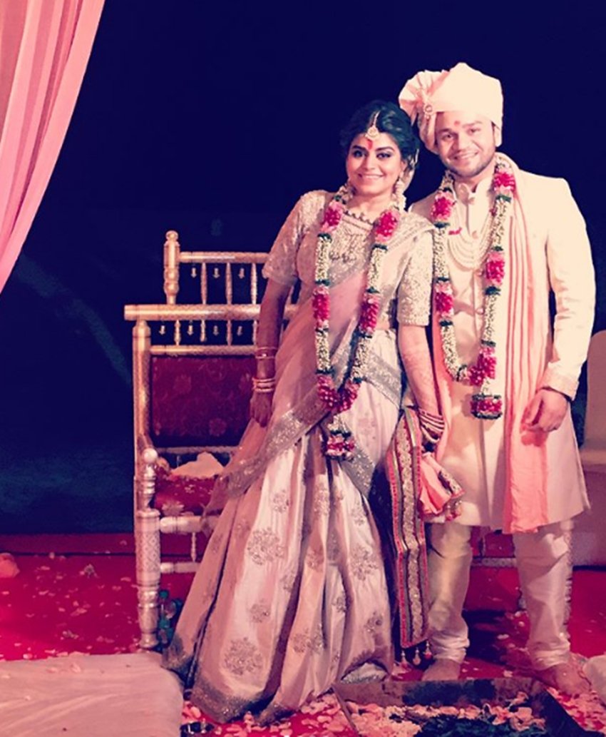 ye hai mohabbatein, TV star Karan Patel, Tv star Ankita Bhargava, ye hai mohabbatein star karan patel, karan patel at sister wedding, HD pictures of karan patel and wife ankita, entertainment news, bollywood news, television news, bollywood news