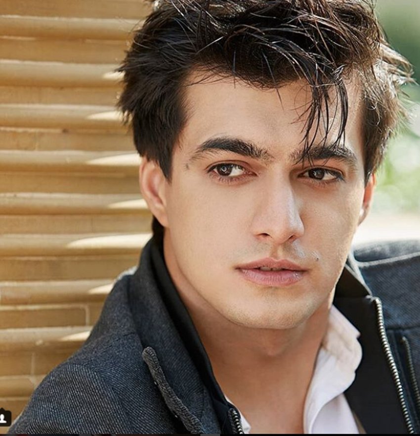 Mohsin Khan, Shivangi Joshi, Amazing chemistry of Yeh Rishta Kya Kahlata Hai TV Star, chemistry between Mohsin Khan and Shivangi Joshi, See sizzling Pictures, HD Photoshoot of Mohsin Khan, HD Photoshoot of Shivangi Joshi, entertainment news, bollywood news, television news