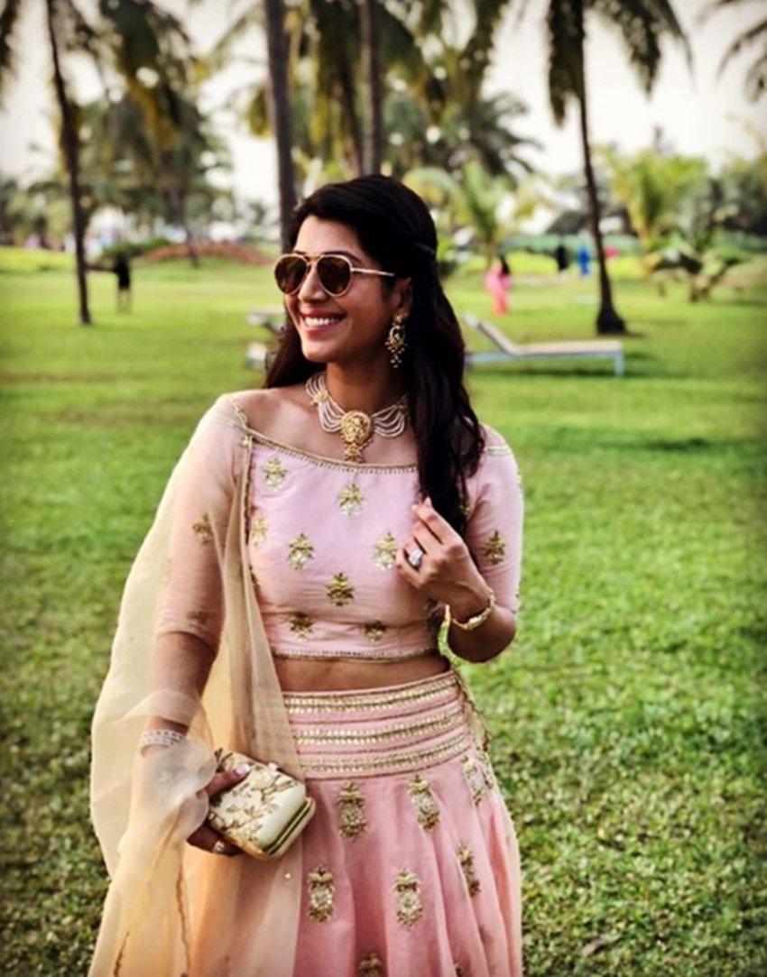 ye hai mohabbatein, TV star Karan Patel, Tv star Ankita Bhargava, ye hai mohabbatein star karan patel, karan patel at sister wedding, HD pictures of karan patel and wife ankita, entertainment news, bollywood news, television news, bollywood news