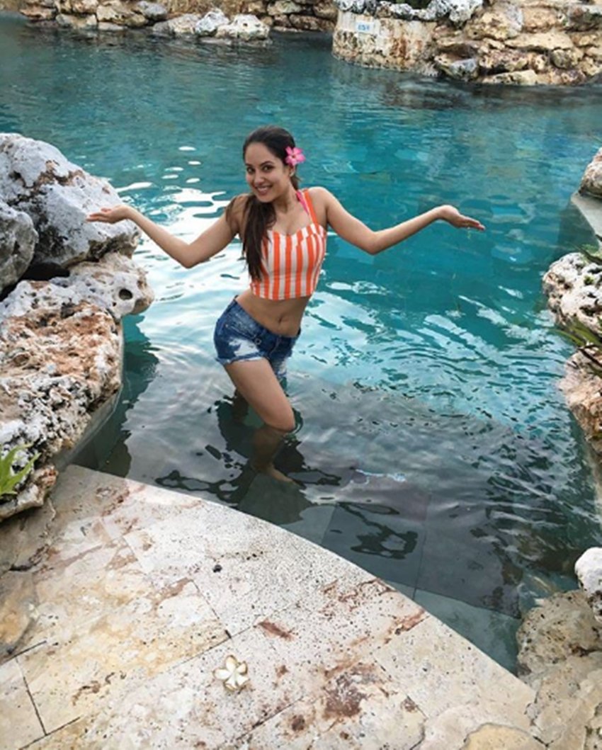 Devon Ke Dev Mahadev, Devon Ke Dev Mahadev actress Puja, Kahani Humare Mahabharat ki, Kahani Humare Mahabharat ki actress Puja, actress Puja Bannerjee, Puja Bannerjee shared pictures with fans in instagram, entertainment new, bollywood news, television news in hindi, entertainment news in hindi