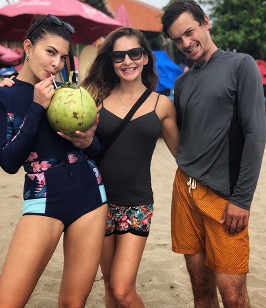 Jacqueline Fernandez, judwaa star Jacqueline Fernandez, Jacqueline Fernandez having fun in Batur Natural Hot Spring, see HD pictures of Jacqueline Fernandez, Jacqueline Fernandez having fun, Jacqueline Fernandez in Batur Natural Hot Spring, see HD pictures of Jacqueline Fernandez, bollywood news, television news, entertainment news, bollywood news