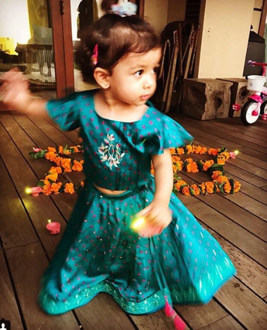 Shahid Kapoor, Mira Rajput, Shahid Kapoor Daughter Misha Kapoor, Misha New picture share by papa shahid, see pictures of Misha kapoor, see pictures of Shahid Kapoor, see pictures of Mira Rajput, entertainment news, television newsm, bollywood news, entertainment news in hindi, bollywood news