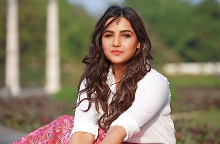 ‘दिल से दिल तक’ की एक्ट्रेस जैस्मीन भसीन ने कराया बोल्ड फोटोशूट, देखें तस्वीरें