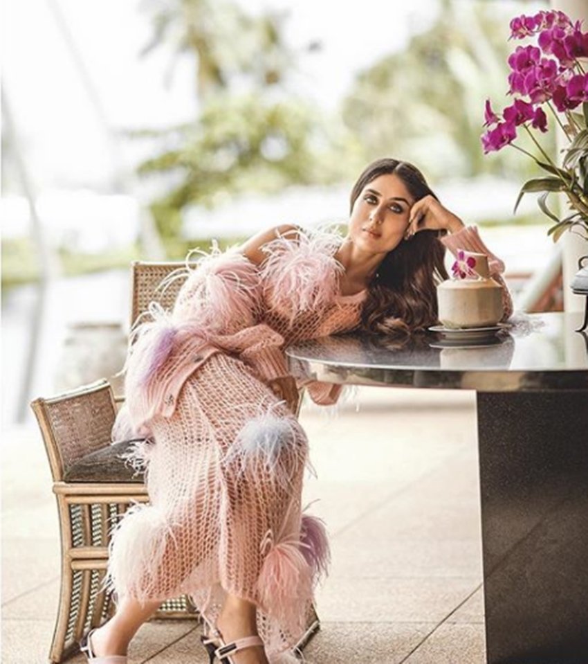 Kareena Kapoor Khan, New Photoshoot of Kareena Kapoor Khan, Photoshoot of Kareena Kapoor Khan, Vogue India New Photoshoot, Kareena Kapoor Khan Photoshoot, Kareena Kapoor Khan pictures for magazine, Kareena Kapoor Khan zero size figer is back, bollywood news, television news, entertainment news, bollywood news, television news, kareena kapoor khan news in hindi