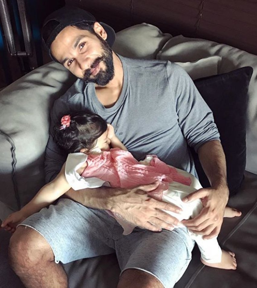 Shahid Kapoor, Mira Rajput, Shahid Kapoor Daughter Misha Kapoor, Misha New picture share by papa shahid, see pictures of Misha kapoor, see pictures of Shahid Kapoor, see pictures of Mira Rajput, entertainment news, television newsm, bollywood news, entertainment news in hindi, bollywood news