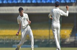 Under-19 Cricket World Cup, Ishan Porel, Ishan Porel Injured, Replaced by This Player, Under-19 Player Ishan Porel, Ishan Porel injury, Injured Ishan Porel, Cricket World Cup, Cricket World Cup 2018, Sport news