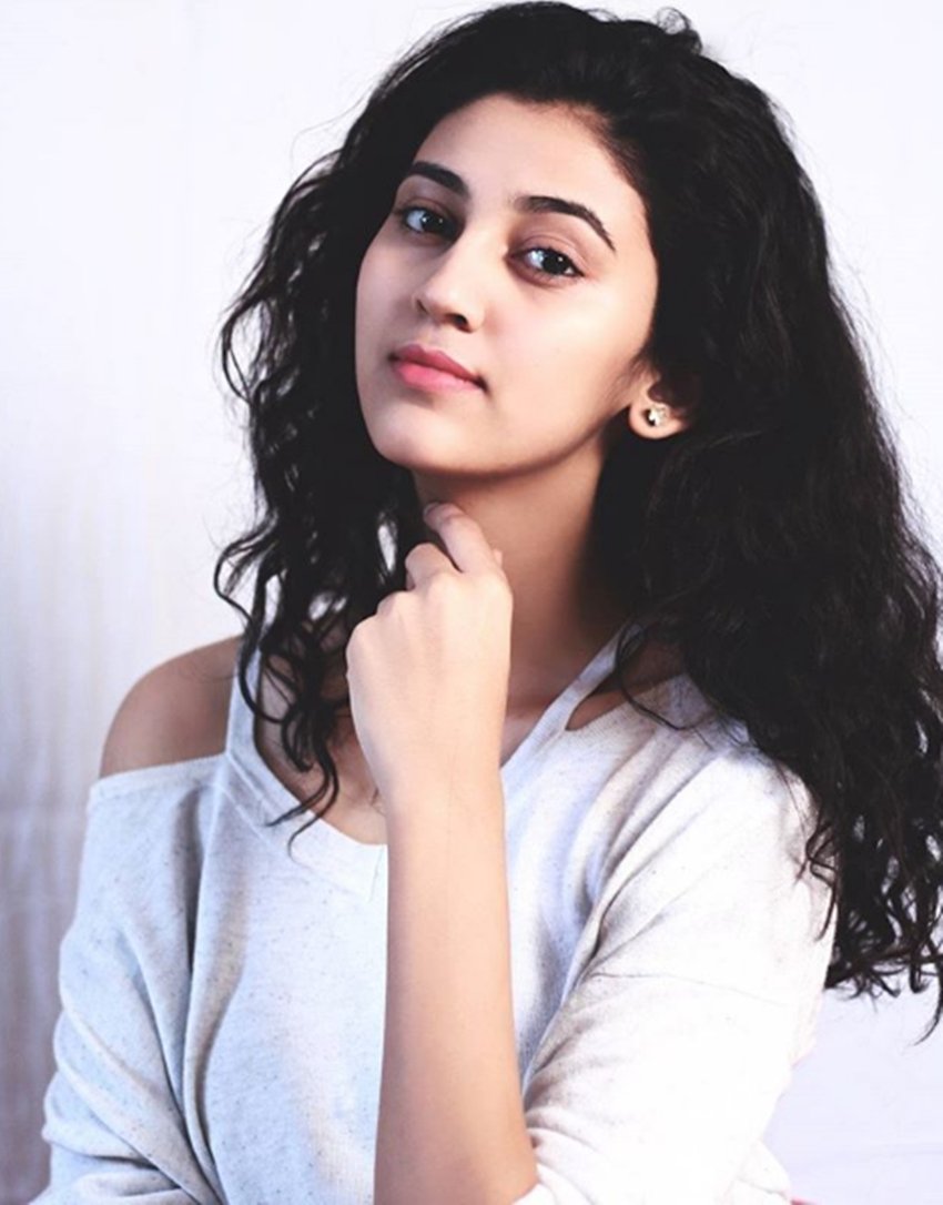 Andleeb Zaidi, Andleeb Zaidi Images, Andleeb Zaidi Photos, Andleeb Zaidi Struggle Story, Andleeb Zaidi Story, Andleeb Zaidi Instagram Account, Andleeb Zaidi Social Media, Andleeb Zaidi Images, Andleeb Zaidi Photos