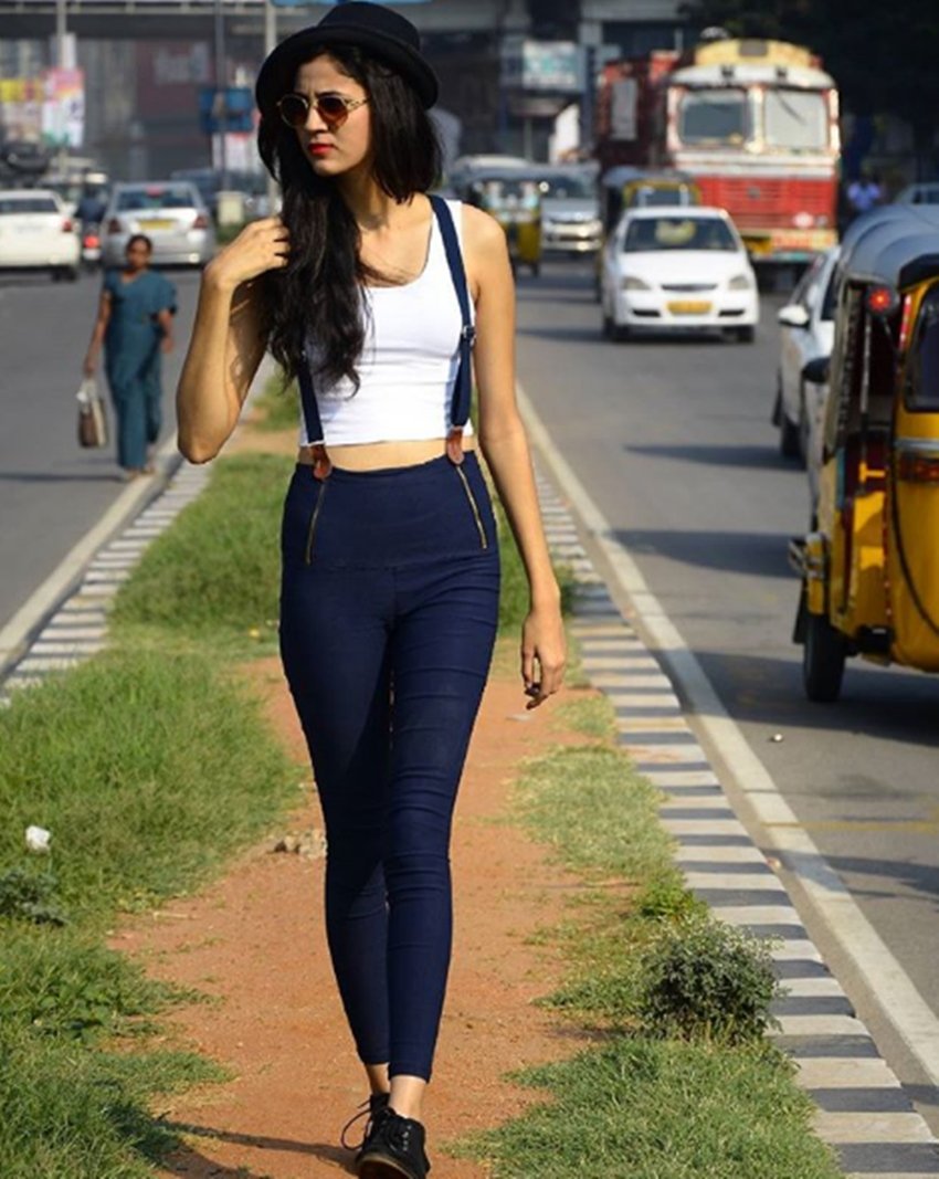 Andleeb Zaidi, Andleeb Zaidi Images, Andleeb Zaidi Photos, Andleeb Zaidi Struggle Story, Andleeb Zaidi Story, Andleeb Zaidi Instagram Account, Andleeb Zaidi Social Media, Andleeb Zaidi Images, Andleeb Zaidi Photos