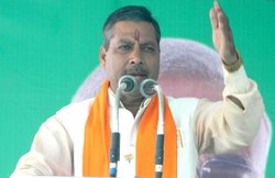 बीजेपी विधायक बोले- हिंदुओं को दबाने और देश पर राज करने के लिए ज्यादा बच्चे पैदा कर रहे मुसलमान