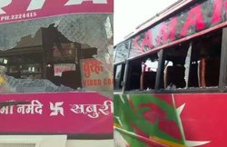 मध्य प्रदेश: भीमा-कोरेगांव हिंसा के विरोध में बुरहानपुर में एकत्रित भीड़ हुई हिंसक, 11 बसों में तोड़फोड़