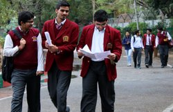 CBSE Date Sheet 2018: सीबीएसई जारी कर सकता हैं 10वीं-12वीं बोर्ड परीक्षाओं की डेटशीट