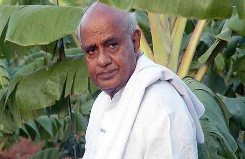पूर्व प्रधानमंत्री और जनता दल सेक्यूलर के अध्यक्ष एच डी देवगौड़ा।