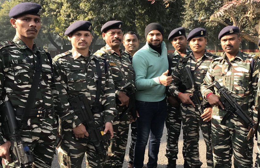 इंडियन क्रिकेट टीम के दिग्गज स्पिनर हरभजन सिंह (फोटो सोर्स- ट्विटर/@harbhajan_singh)