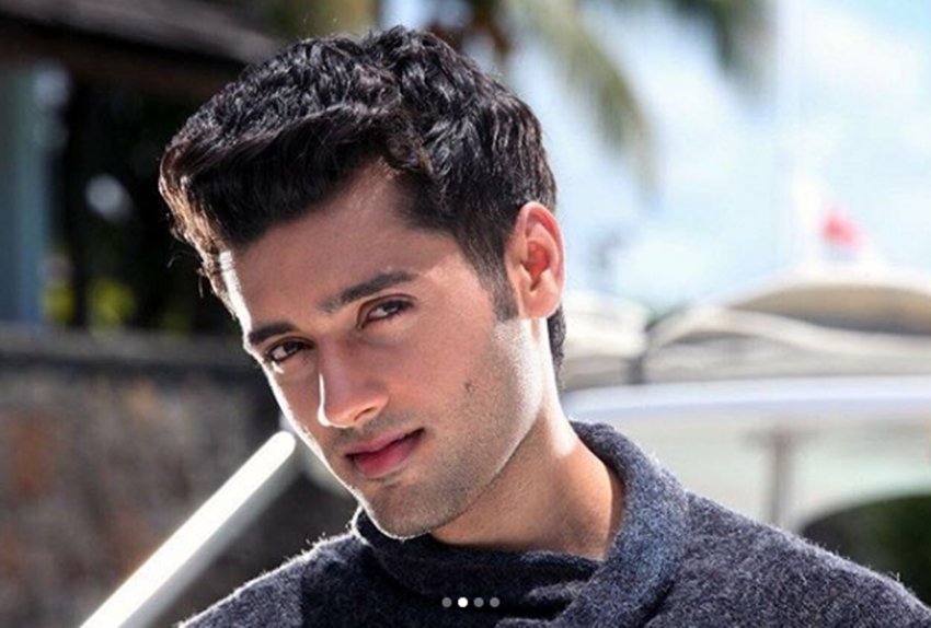 Ishita, Utkarsh Sharma, Anil Sharma, GAdar Director, Bollywood Debut, Debut Actresses, Anil Sharma with Utkarsh, Gadar Movie, Ishita Photos, Ishita Pictures, Ishita Latest Images, Ishita HOt Pics