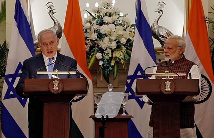 इजरायल के प्रधानमंत्री बेंजामिन नेतन्याहू और पीएम मोदी (REUTERS फोटो)