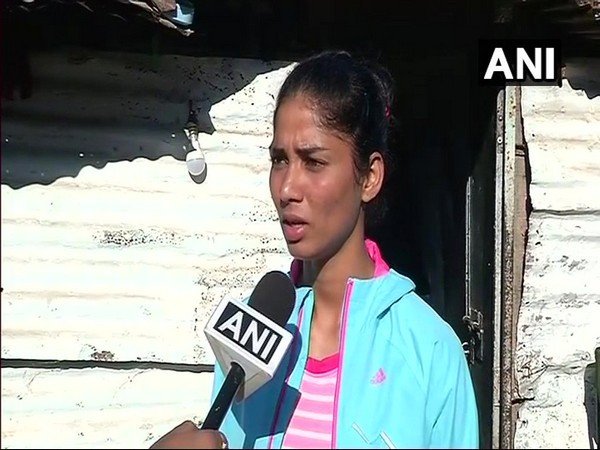 भोपाल: महिला हॉकी खिलाड़ी का परिवार खुले में शौच को मजबूर!