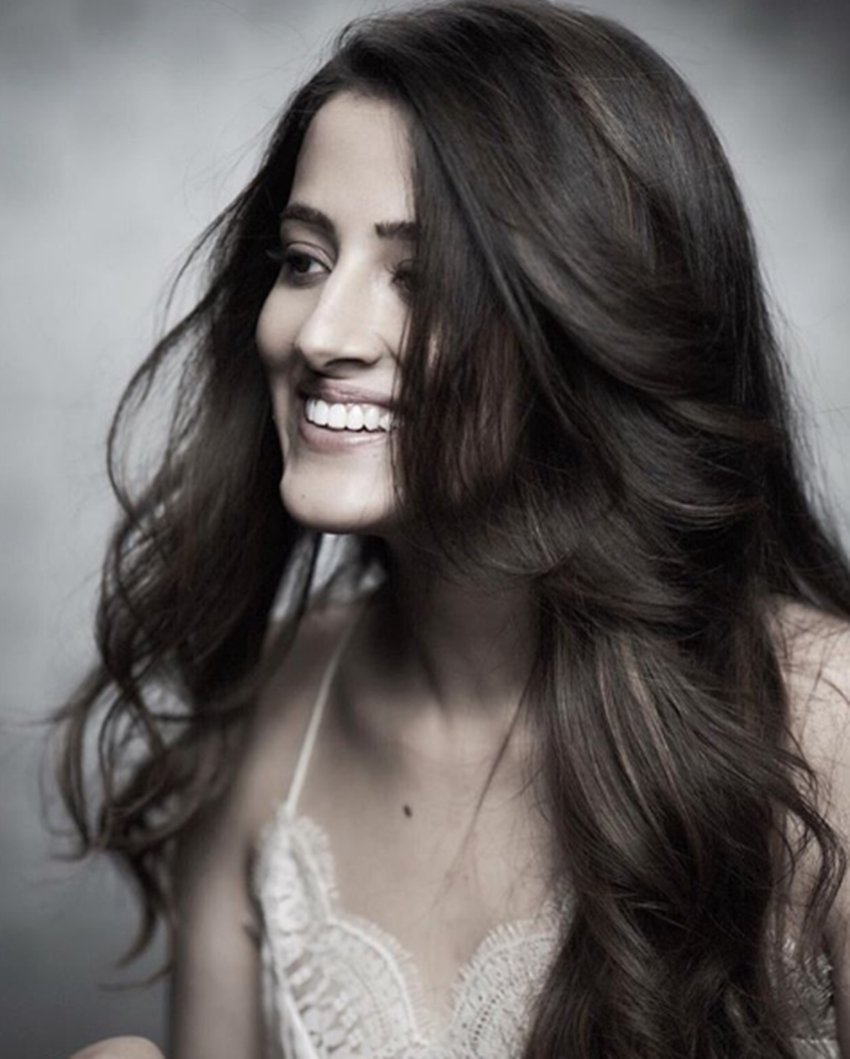 Nupur Sanon, Kriti Sanon Sister, Nupur Sanon Pictures, Nupur Sanon Photos, Nupur Sanon Instagram, Nupur Sanon Bollywood Debut, Nupur Sanon Bollywood Movie, Nupur Sanon Kriti Sanon, Jansatta, Entertainment News