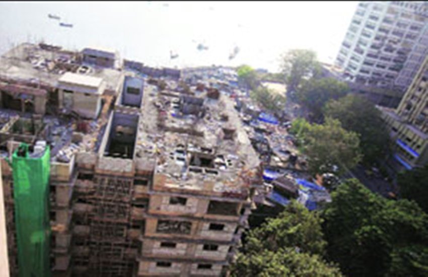 विधान भवन में हुई बैठक में मनोरा हॉस्टल के मौजूदा तीनों टावर को खाली कराने का फैसला लिया गया। (Archive Express Photo) विधान भवन में हुई बैठक में मनोरा हॉस्टल के मौजूदा तीनों टावर को खाली कराने का फैसला लिया गया। (Archive Express Photo)