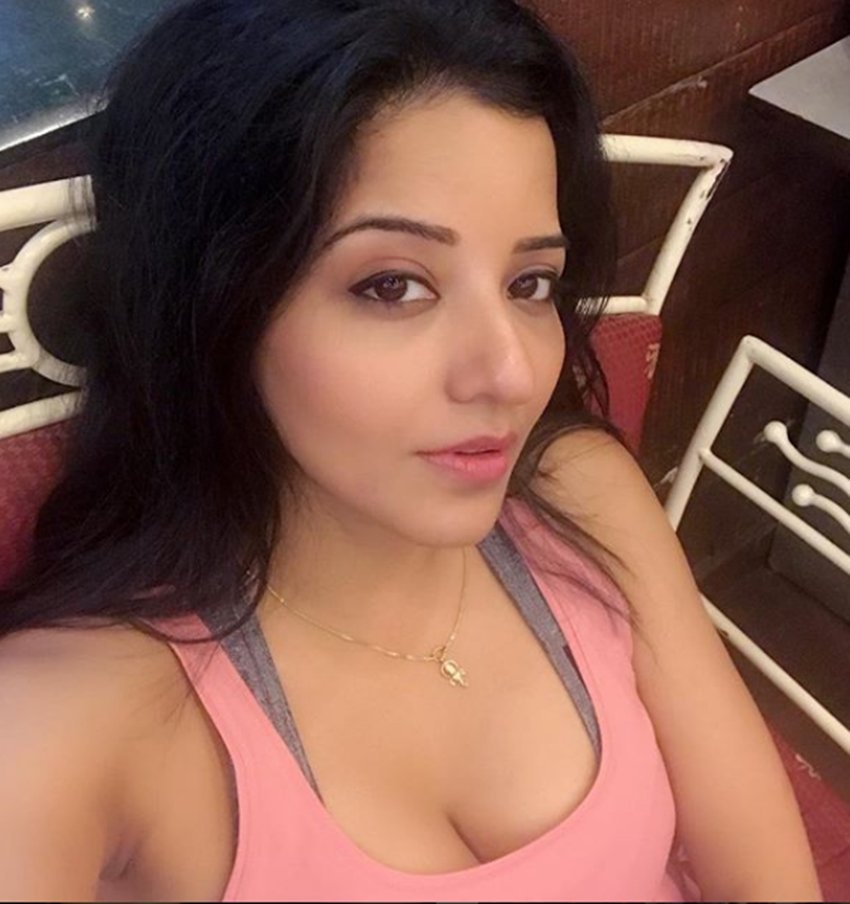 Monalisa, Monalisa Images, Monalisa Photos, Monalisa News Update, Monalisa Hot Photos, Monalisa Upcoming Movies