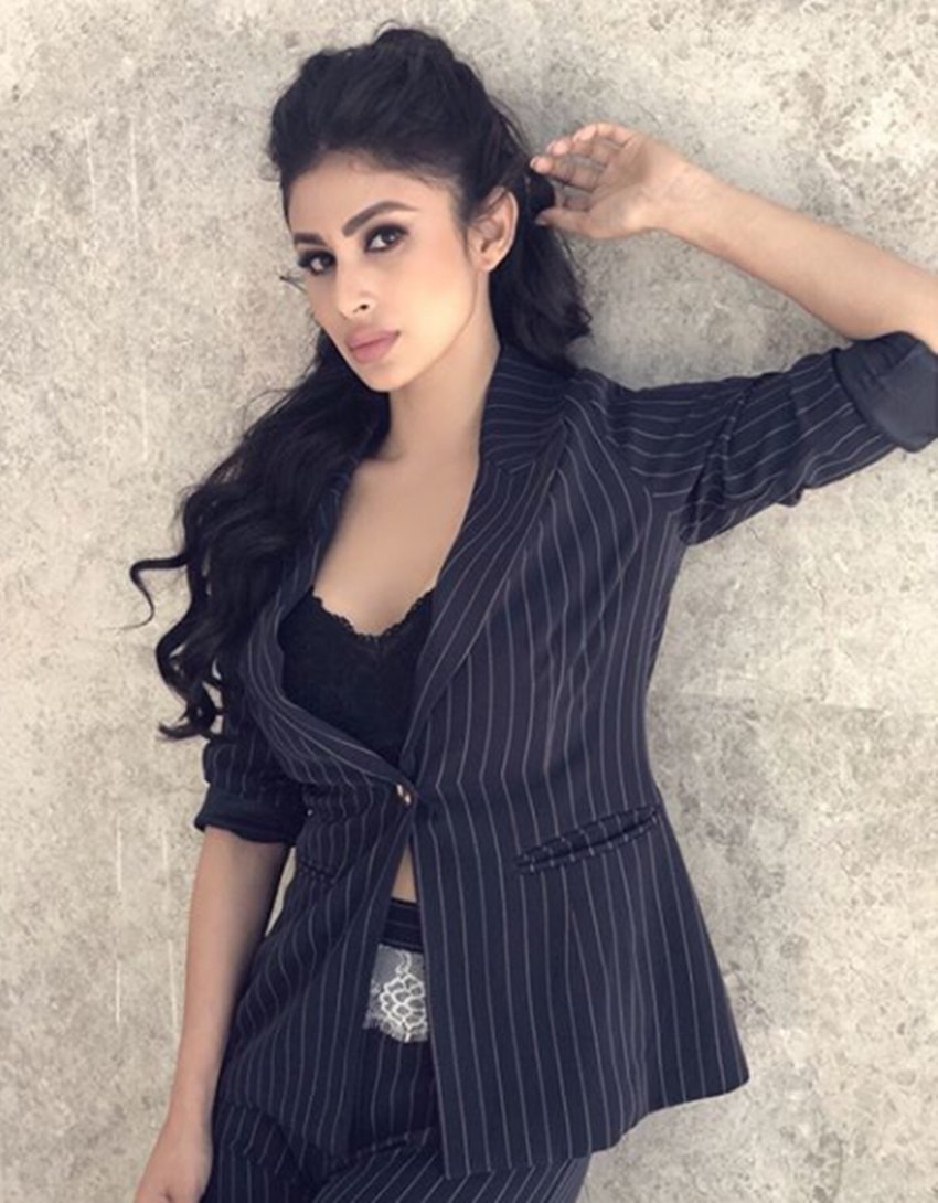 Moni Roy, Moni Roy Images, Moni Roy Latest Photos, Moni Roy in Gold, Moni Roy Gold First Look, Moni Roy Upcoming Movie, Moni Roy Hot Photoshoot, Moni Roy in Black, Moni Roy and Akshay Kumar