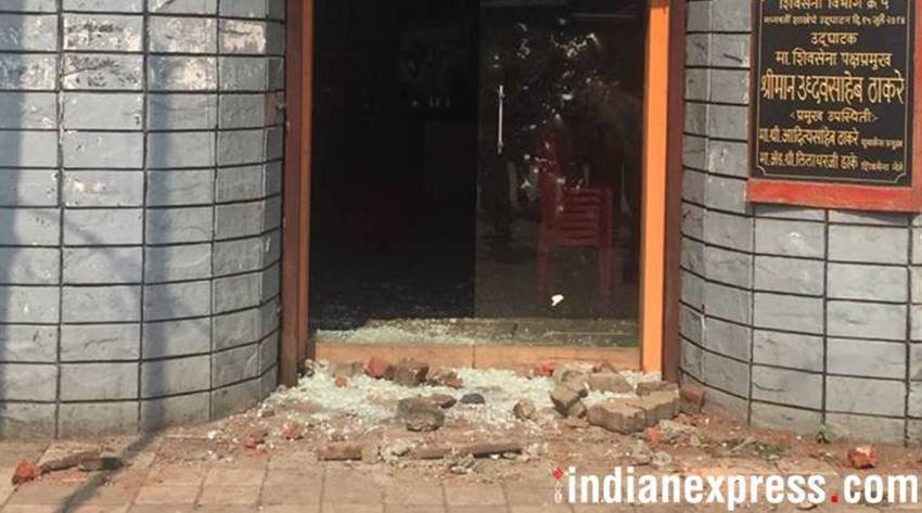 mumbai bandh, mumbai bandh live, mumbai bandh news, mumbai news, news mumbai, chembur, chembur news, pune news, Bhima Koregaon, Riots in Mumbai, Mumbai Riots, Mumbai Latest News, Mumbai Riots, Pune Latest News, Bhima Koregaon Riots, Bhima Koregaon News