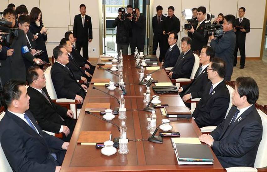 North Korea, South Korea, North Korea and South Korea, North Korea and South Korea Meeting, North Korea and South Korea talks, Talks After 2 Years, Formal Talks, Formal Talks between North Korea and South Korea, international news