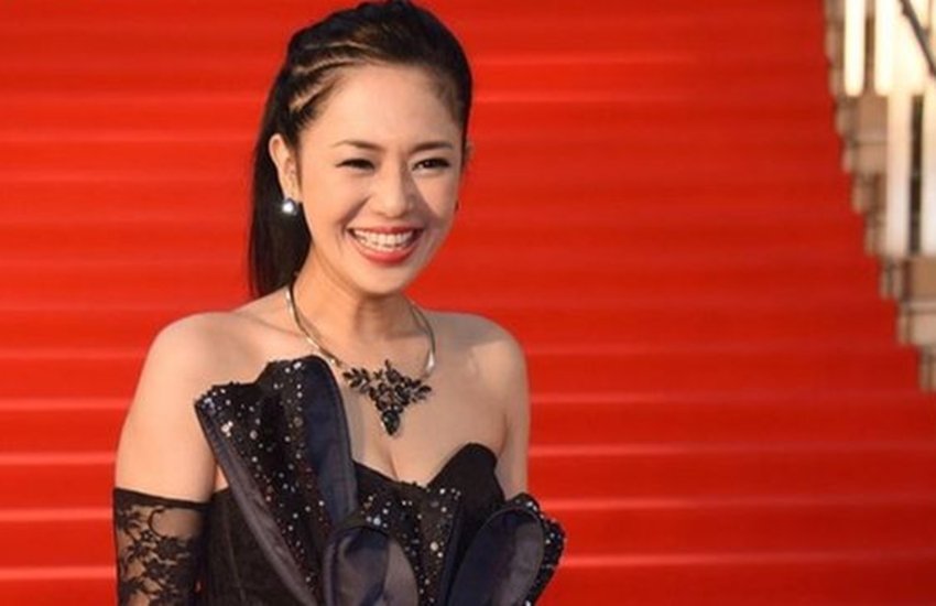 Weird News, Sora Aoi, Sora Aoi Marriage News, TV News, Entertainment News, Sora Aoi Photos, Sora Aoi News Gallary, Sora Aoi Latest Photos, Sora Aoi Information, Chinese Sex Teacher
