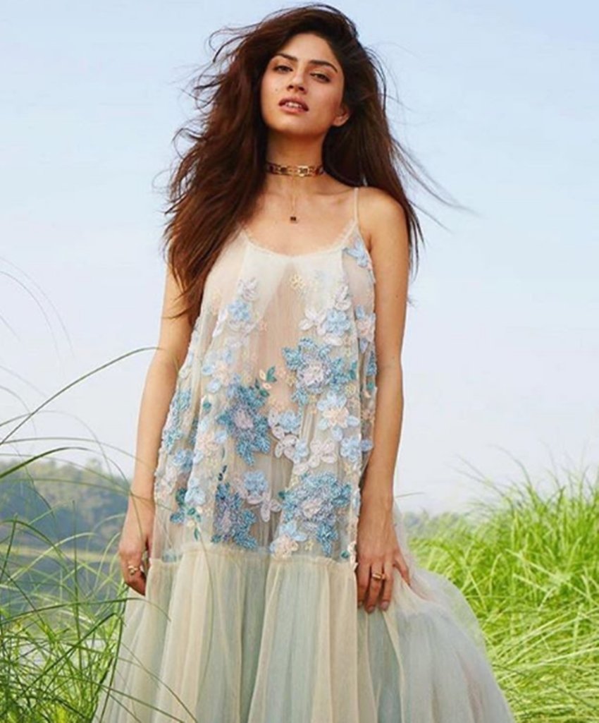 Sapna Pabbi, Sapna Pabbi Hot Photos, Sapna Pabbi Images, Sapna Pabbi Bold Scenes, Sapna Pabbi R Madhvan, Sapna Pabbi Breathe, Sapna Pabbi Breath, Sapna Pabbi 24, Sapna Pabbi Khamoshiyaan