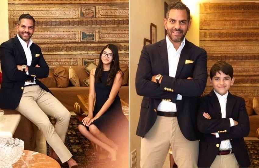 करिश्मा कपूर की बेटी समायरा और बेटे कियान ने मंगलवार को पिता संजय कपूर से दिल्ली में मुलाकात की। इस मुलाकात की पिक्चर सोशल मीडिया पर काफी वायरल हो रही है। संजय कपूर और करिश्मा कपूर के बीच तलाक हो चुका है। तलाक के बाद संजय प्रिया सचदेवा के साथ शादी भी कर चुके हैं। ये पिक्चर्स प्रिया ने ही अपने इंस्टाग्राम अकाउंट से शेयर की हैं। मंगलवार को कियान और समायरा का पिता के घर पर चाइल्ड विजिटेशन था। संजय और करिश्मा ने साल 2003 में शादी की थी। जो साल 2016 में खत्म हो गई। दोनों करीब 13 साल साथ रहे। दोनों ने तलाक के समय एक दूसरे काफी आरोप भी लगाए थे। आगे की स्लाइड्स में देखिए इस शादी और इस मुलाकात से जुड़ी कुछ और तस्वीरें... (सभी पिक्चर्स- इंस्टाग्राम)