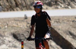 Vedangi Kulkarni, Pune Girl, Nineteen Year Old, World Record, World Record by Cycling, Set A World Record, Set A World Record by Cycling, Vedangi Kulkarni Aims, Pune Girl Vedangi Kulkarni Aims, National News